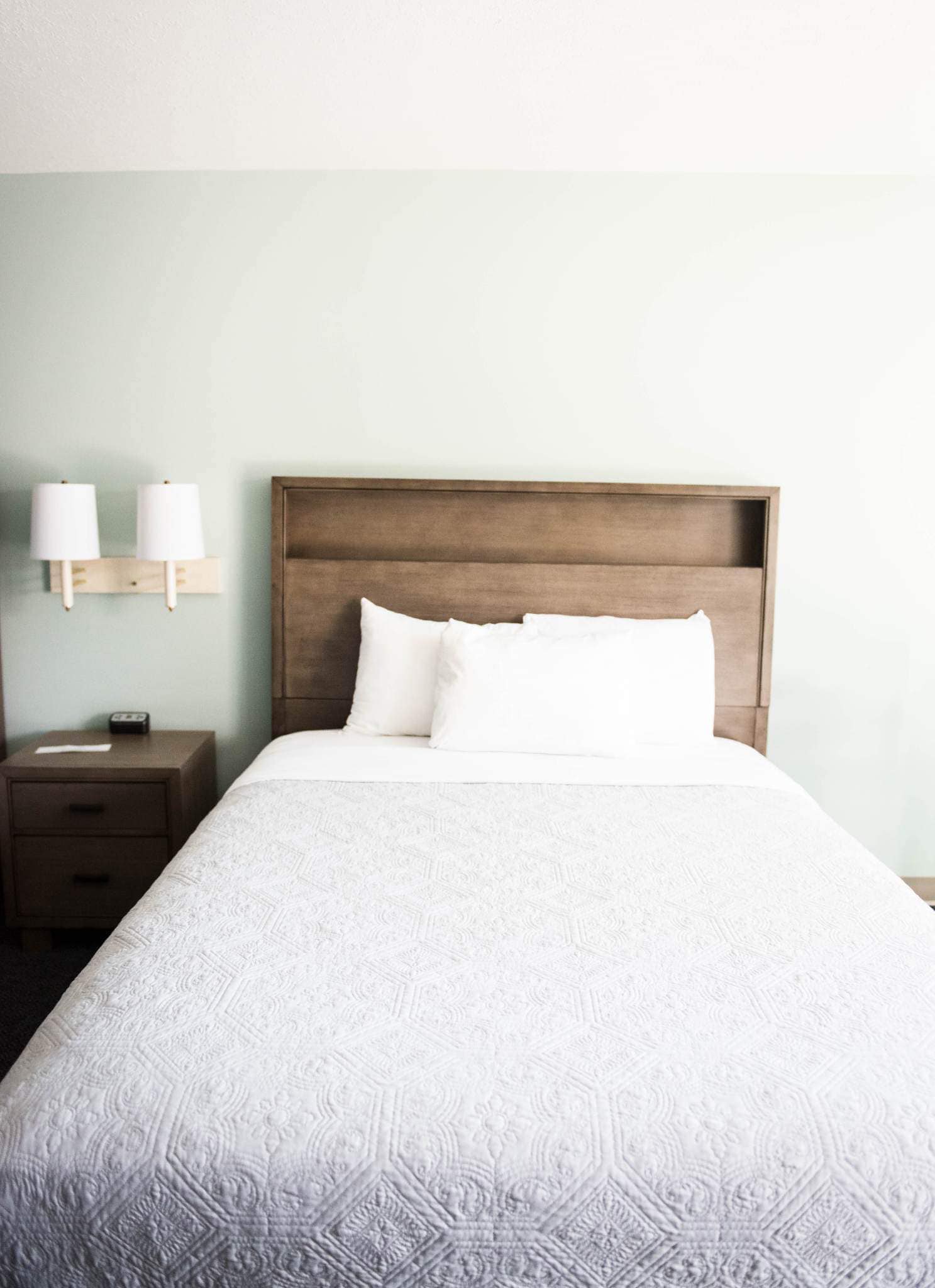 Lakeside Lodge guest room